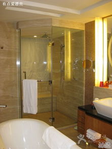 蘇州萬豪酒店 寬敞還能坐坐的淋浴房圖片 蘇州酒店